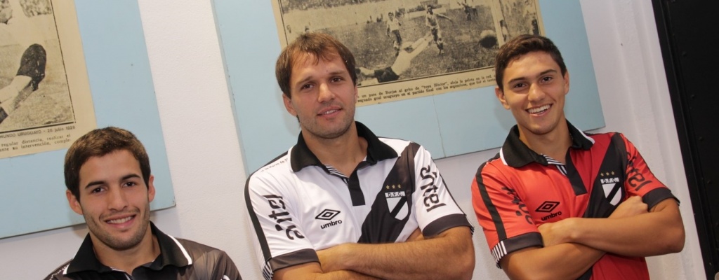 Danubio no pudo con Deportivo Capiat�, perdi� 3 a 1