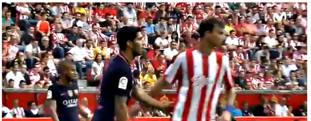 Su�rez en lucha intensa con defensa del Sporting