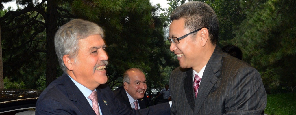 Argentina busca a China como aliado para Atucha III