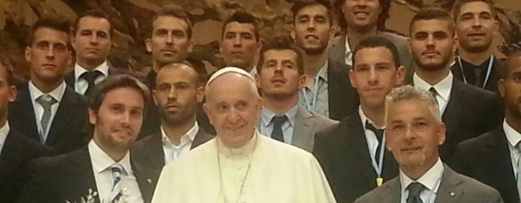 Lugano,Muslera y varias estrellas del f�tbol fueron recibidos por el Papa Francisco