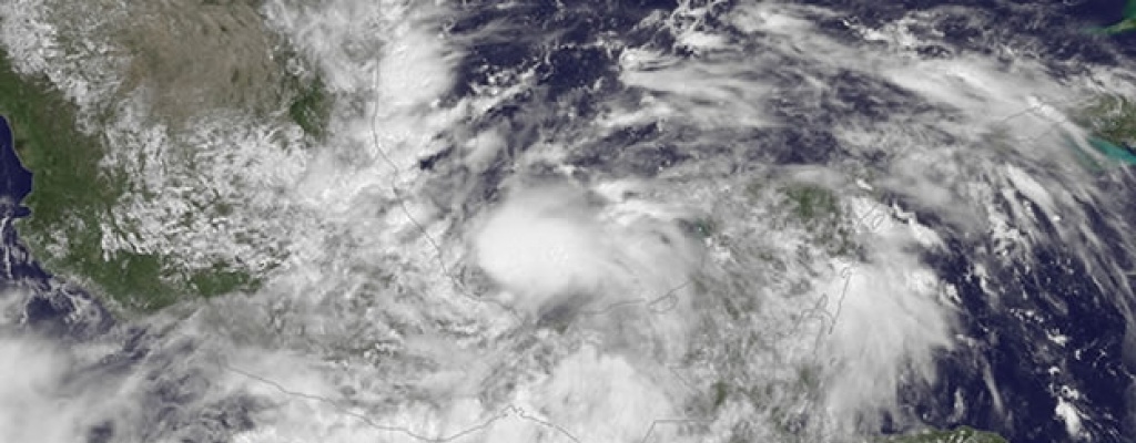 Tormenta tropical Dolly sigue avanzando hacia la costa norte de M�xico