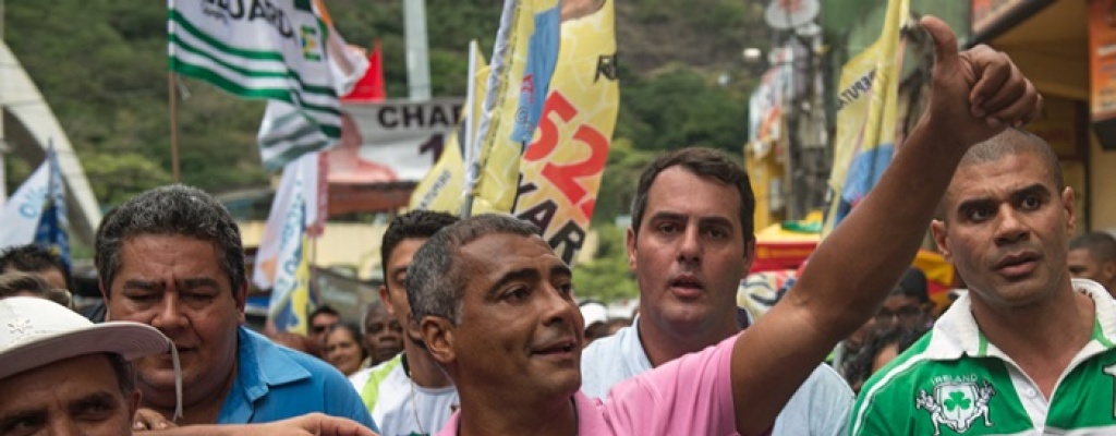 El ex astro del f�tbol Romario firme candidato para el Senado en Brasil