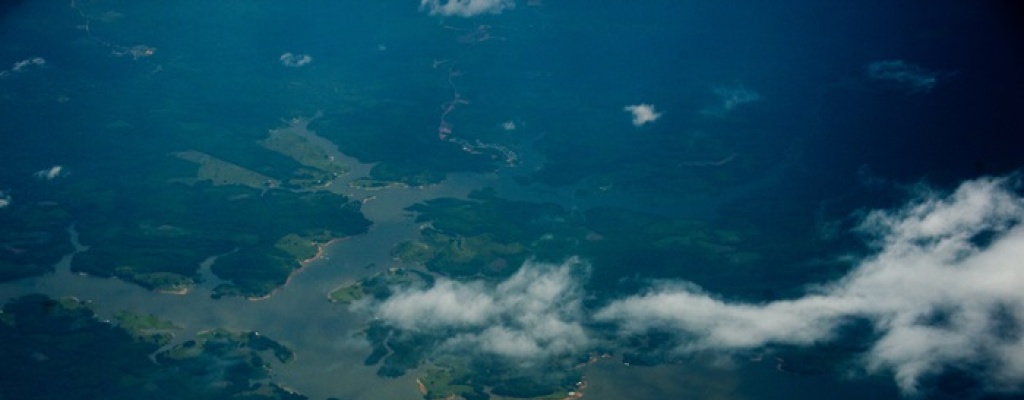 Brasil: construyen torre gigante en el Amazonas para investigar cambio clim�tico 