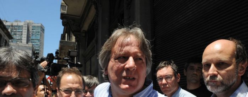 Lorenzo dijo que acept� ser candidato porque en pol�tica hay que poner �el pellejo�