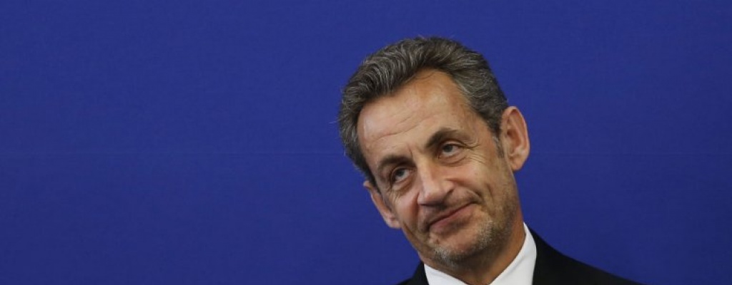 Sarkozy dice que no le quedaba otro remedio que volver a la pol�tica