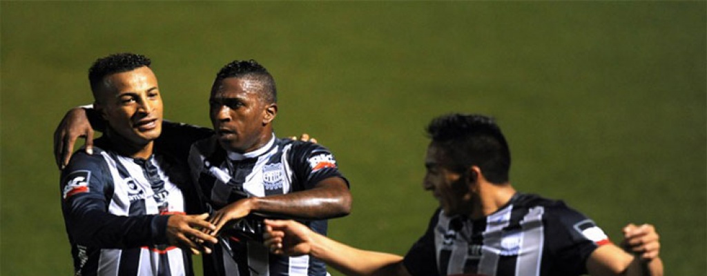 River no pudo superar a Emelec y qued� fuera de la Sudamericana