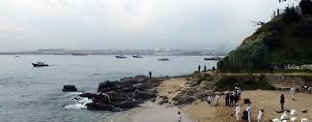 Chile califica de da�o ambiental grave derrame de petr�leo en litoral central