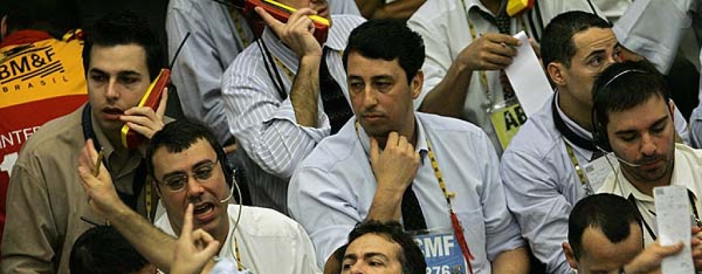 La bolsa de San Pablo se dispar� por entrada de Aecio Neves al balotaje