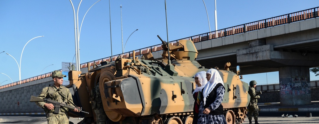 Kurdos y coalici�n frenan avance de los yihadistas en Kobane