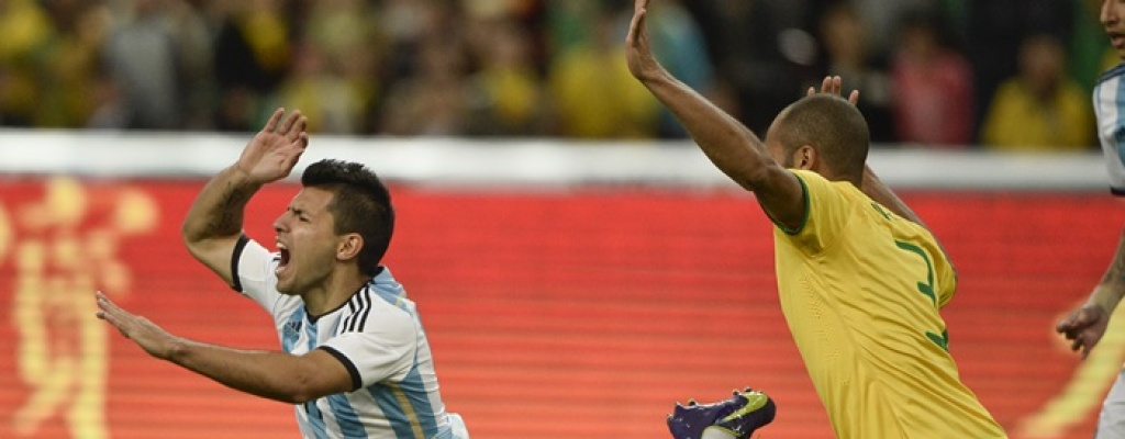 Brasil le gan� a Argentina en el "Supercl�sico" de Pek�n