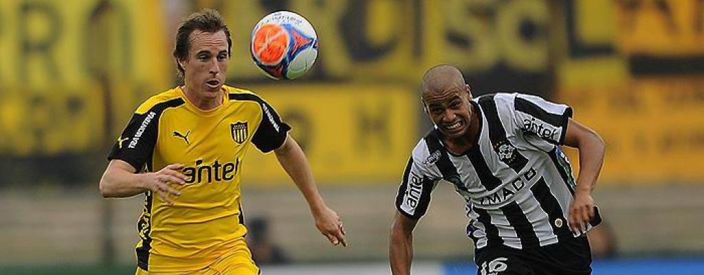 Wanderers gan� 2-1 ante Pe�arol que se aleja del Apertura
