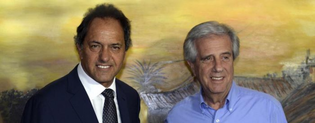 Scioli dese� el triunfo de V�zquez y dijo que es "lo que requiere la regi�n"