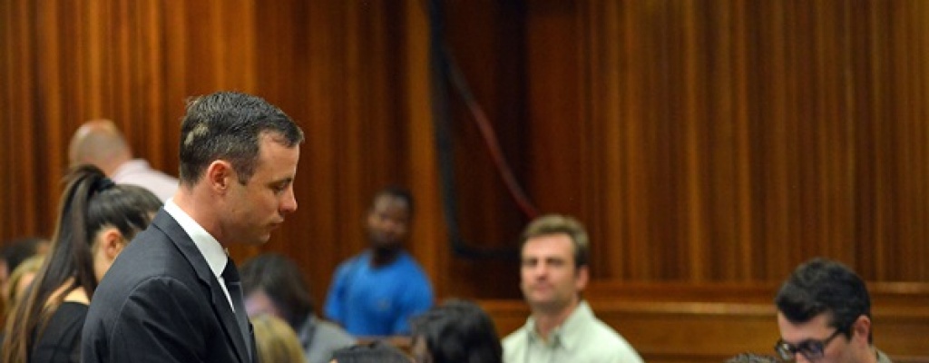 Pistorius condenado a cinco a�os de prisi�n por asesinato de su novia