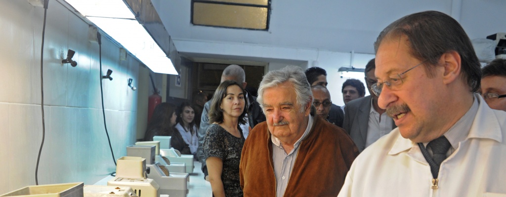 Mujica asegura que el FA est� al borde de lograr mayor�as parlamentarias, pero que habr� segunda vuelta