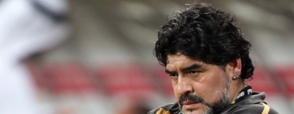 Maradona audita a su ex esposa y a sus hijas por faltante de 20 millones de d�lares