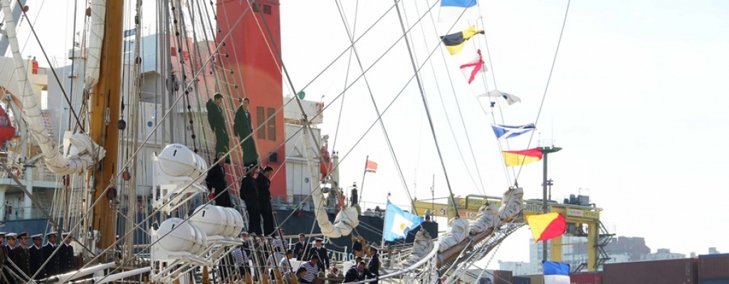 Lleg a Montevideo la Fragata Libertad