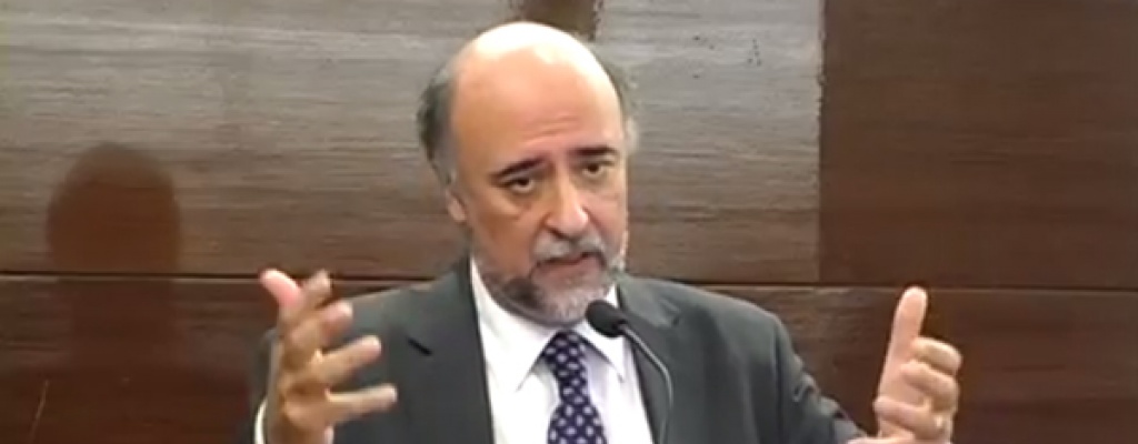 Opini�n: "La decisi�n mas firme y en�rgica. Ladran Sancho"