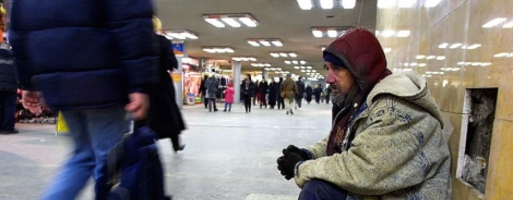 Anciano y religiosos podran ir a la crcel en EEUU por alimentar indigentes
