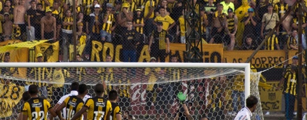 Nacional le gan 2-1 a Pearol y se escap a siete puntos del segundo en el Apertura