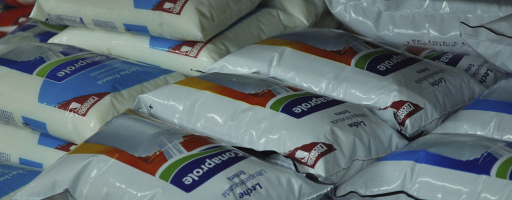 Distribucin de leche contina paralizada en principio hasta la prxima jornada