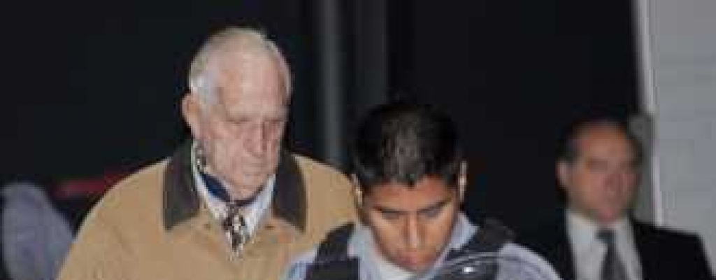 Piden penas de 40 y 45 aos de prisin para ex dictadores en Argentina