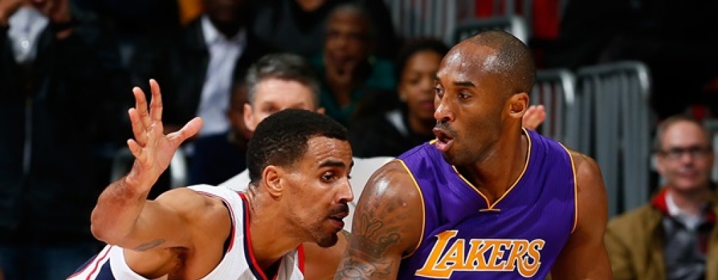 Kobe Bryant alcanz suma de 32.000 puntos en triunfo de Lakers