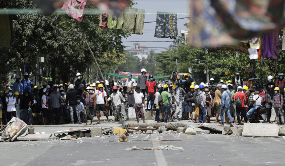 Condena internacional a la violencia policial en Birmania contra protestas