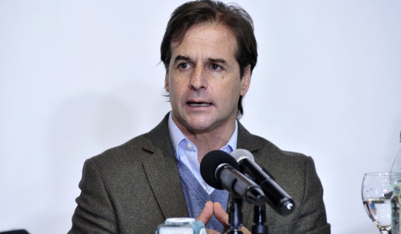 Lacalle Pou respondi� tras Frente Amplio tras acusaci�n de "gobierno soberbio"