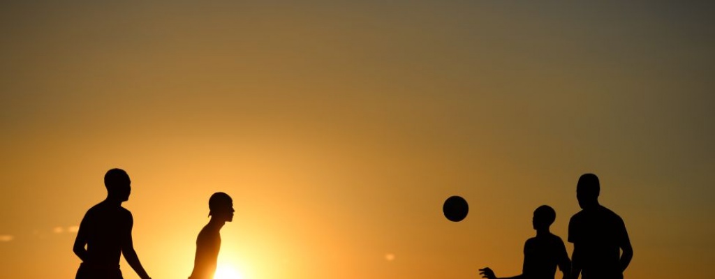 Futbolistas indonesios expulsados del campeonato por sabotear partido