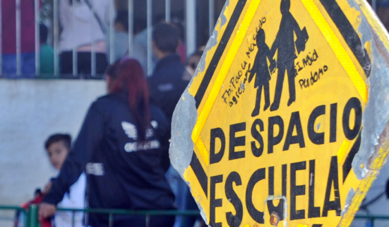  Gobierno estudia dejar en suspenso obligatoriedad y adelantar asueto de Turismo en educaci�n