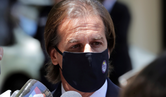 Desde el Gobierno prev�n que en mayo, todas las personas de entre 71 y 79 a�os est�n vacunadas contra el COVID-19