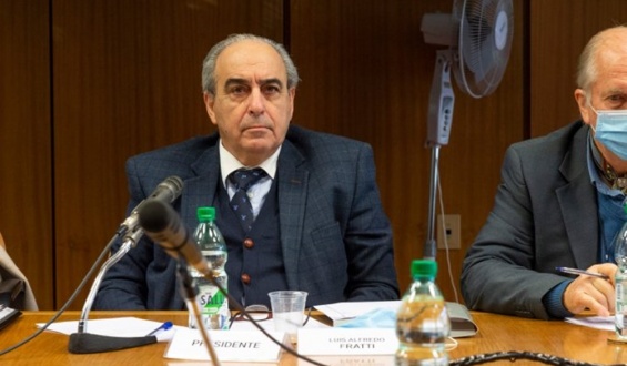 Fratti (FA) exhort� a la poblaci�n a vacunarse contra el coronavirus