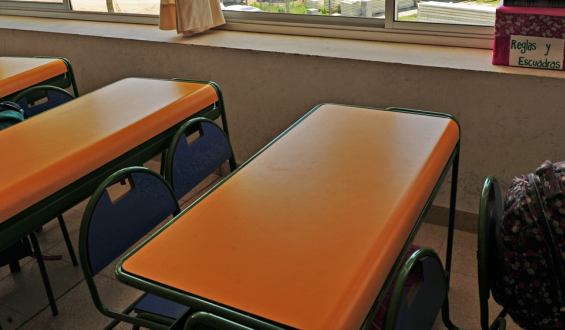 Gobierno extiende suspensi�n de la presencialidad "en todos los niveles" de educaci�n