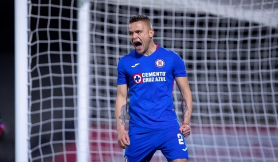 Rodr�guez le da al Cruz Azul su und�cima victoria consecutiva