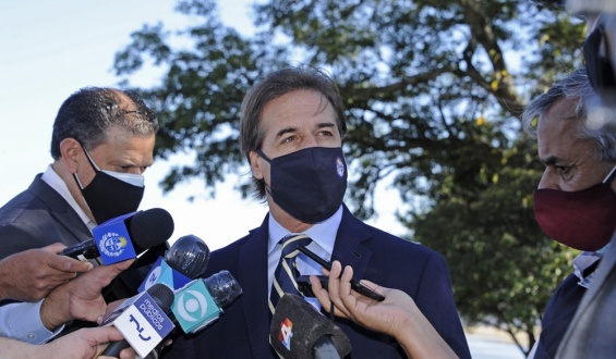 Lacalle Pou: "Otras conductas" podr�an haber evitado algunas muertes por COVID-19