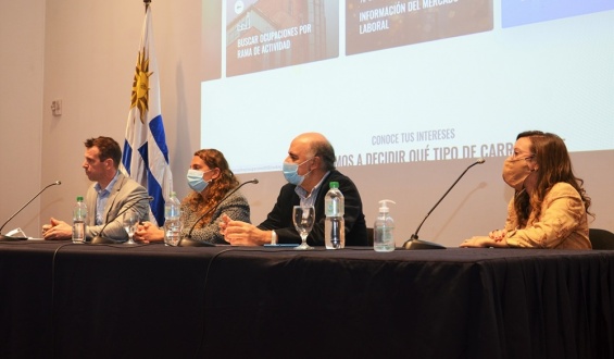 Gobierno present� plataforma web para quienes buscan trabajo