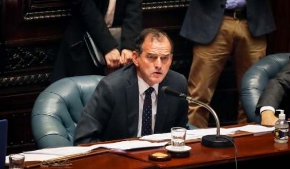 Para Manini el paro general convocado por el PIT-CNT "muestra insensibilidad con la realidad que vive el pa�s"