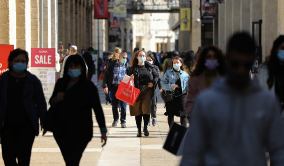 Espa�a prorroga la orden de cuarentena a viajeros de varios pa�ses americanos