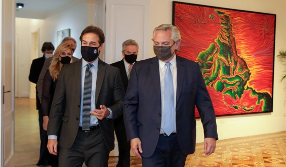 Lacalle Pou se reuni� con Fern�ndez en medio de tensi�n en Mercosur