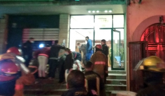 Contin�an las investigaciones para determinar el origen del incendio en Punta Carretas