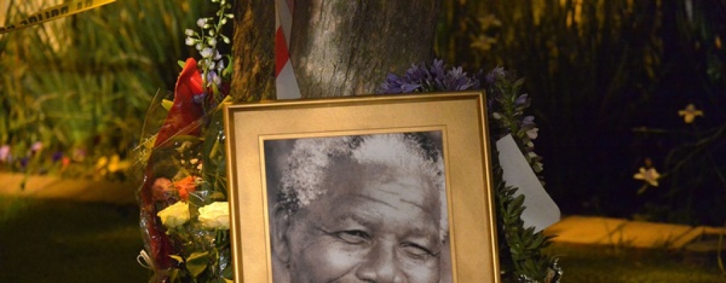 Sudfrica recuerda a Mandela en primer aniversario de su muerte