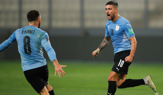 Uruguay sale ileso de Lima ante un Per� que sigue sin ganar en casa