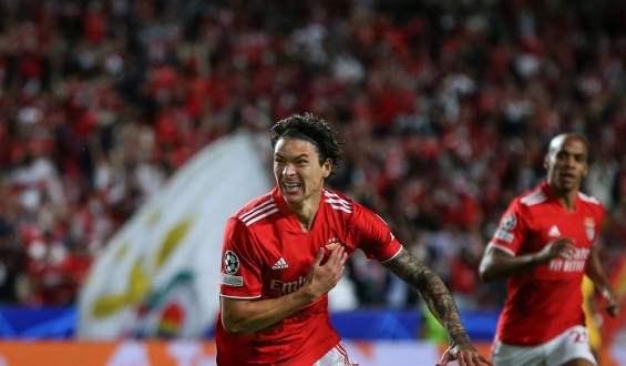 Darwin N��ez brilla en la Champions