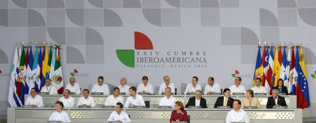 Cumbre Iberoamericana respald� reclamo argentino por Malvinas