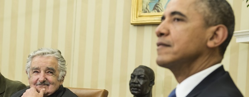 Mujica sobre Obama: "Ha decidido con audacia salir de la historieta para quedar en la historia"