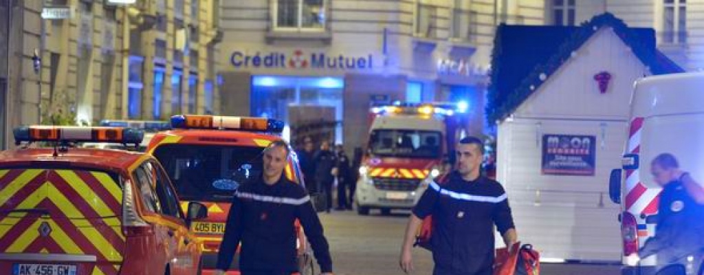 Autoridades en Francia piden calma tras ataques religiosos