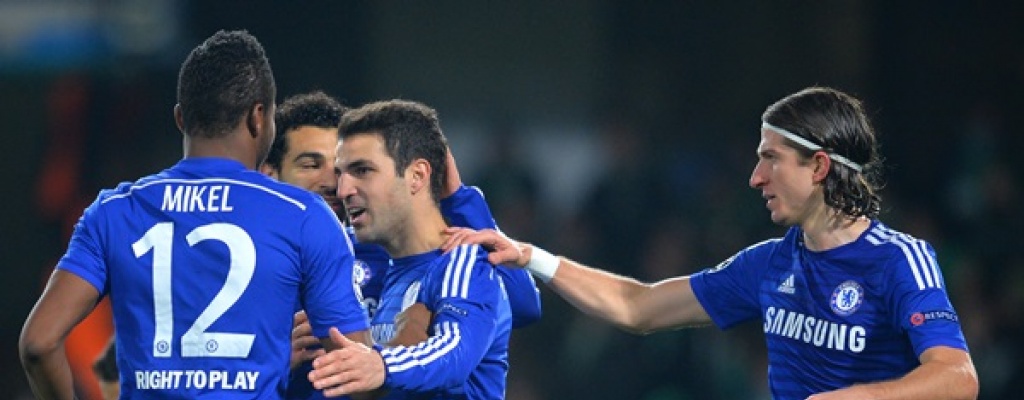 Chelsea gan y retom la cima de la Premier League en solitario