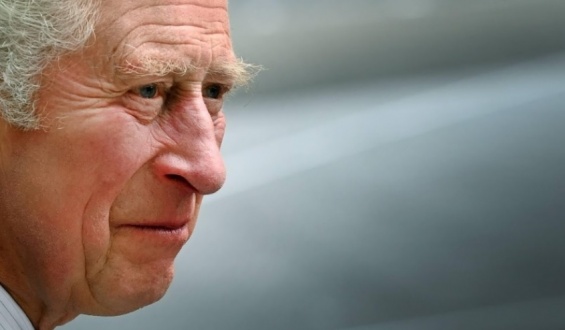 El pr�ncipe Carlos acept� 1,2 millones de la familia Bin Laden, seg�n diario