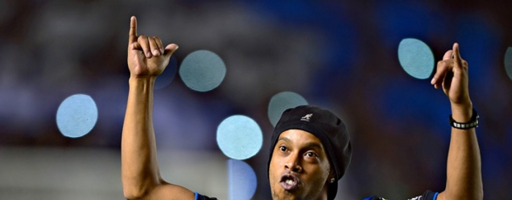 Ronaldinho podra ser despedido del Quertaro por ausentismo