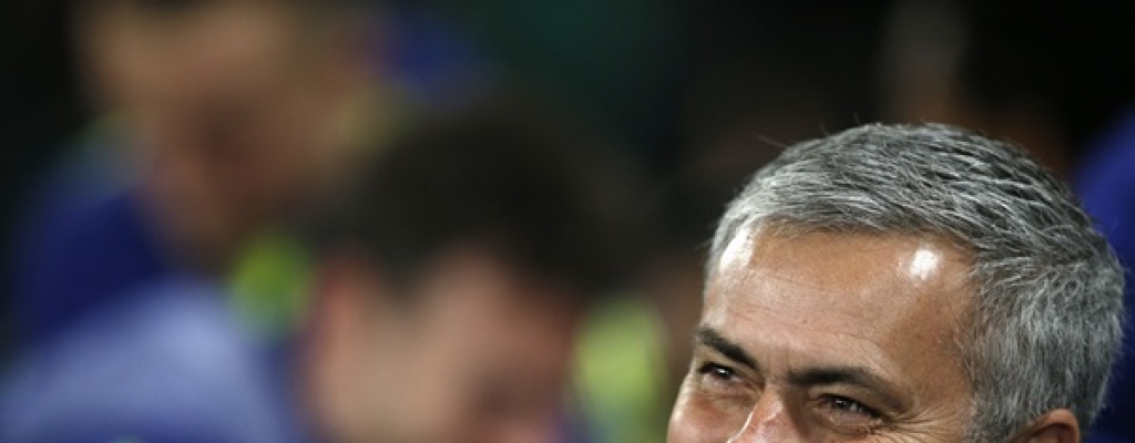 Chelsea gan y mantiene la ventaja; Manchester City tambin triunf